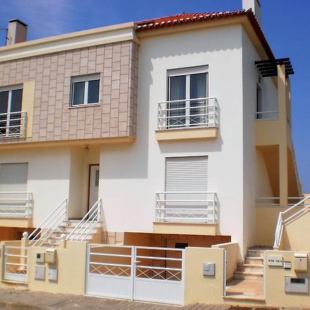 Surf Peniche - Ocean View Apartamento Exterior foto
